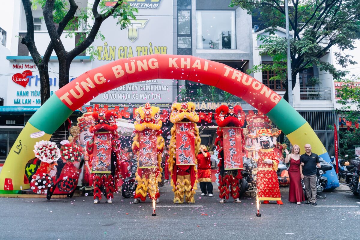 Tổ chức lễ khai trương Đà Nẵng