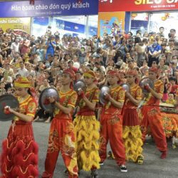 MÚA LÂN KHAI TRƯƠNG