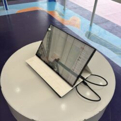 CHO THUE MAN HINH CAM UNG DE BAN DA NANG