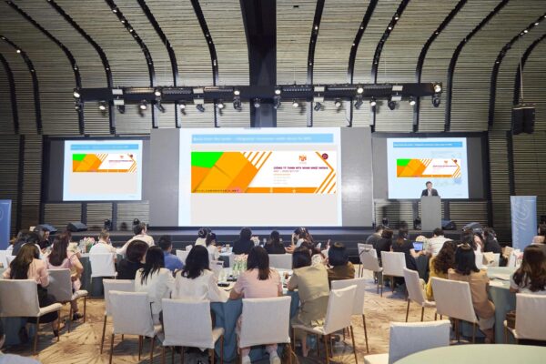 Livestream Hội Nghị Bank Forum Tại Hoiana