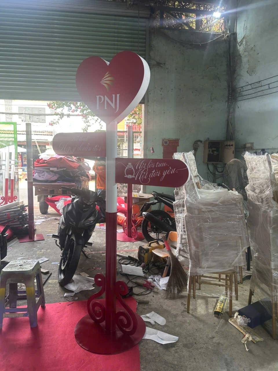 Kho sản xuất booth Minh Nhật Media