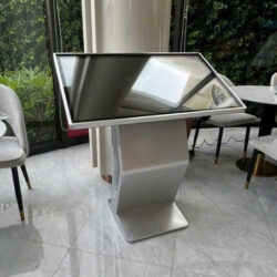 Dịch Vụ Cho Thuê Màn Hình Cảm Ứng Chân Quỳ (Kiosk Tương Tác)