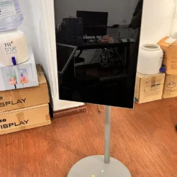 CHO THUE MAN HINH CAM UNG DI DONG GIA RE DA NANG