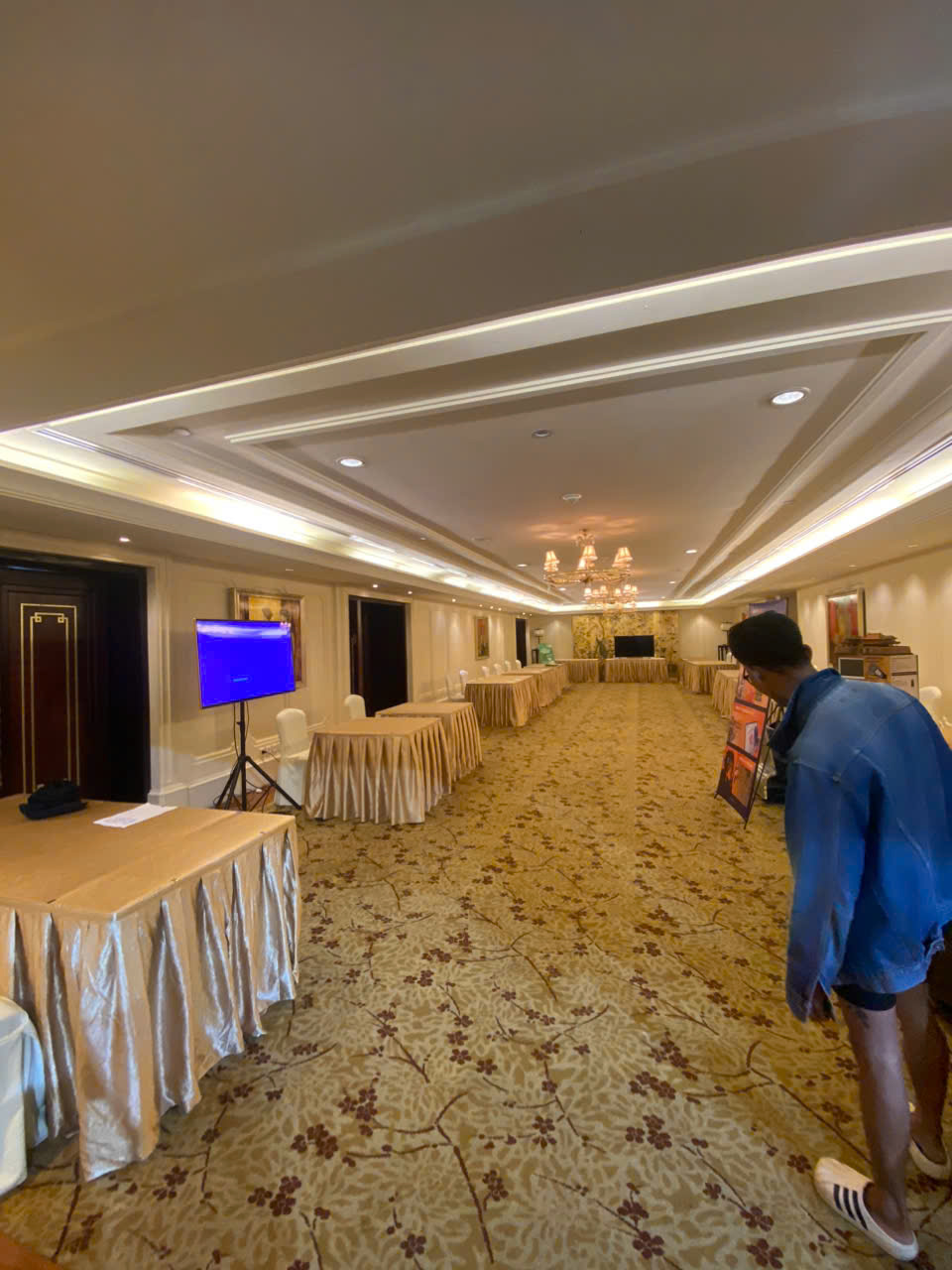 CHO THUÊ THIẾT BỊ HỘI NGHỊ ĐÀ NẴNG - Image 6