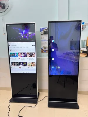 CHO THUÊ STANDEE CẢM ỨNG ĐÀ NẴNG