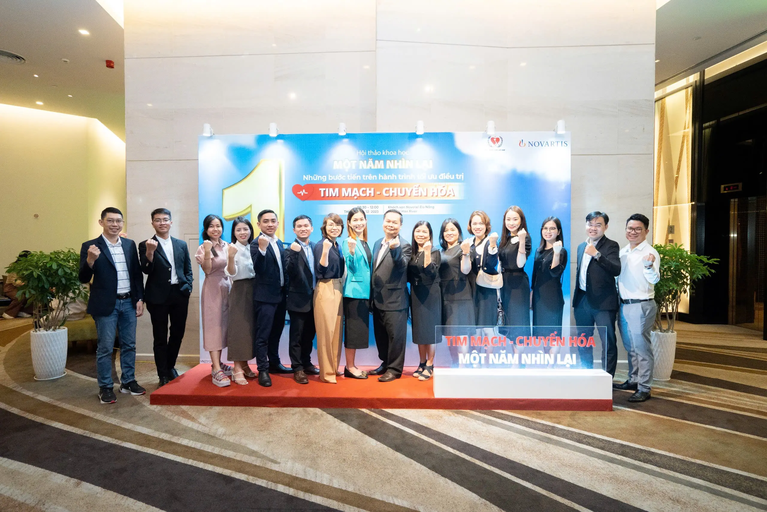 Chụp ảnh hội nghị y khoa dược