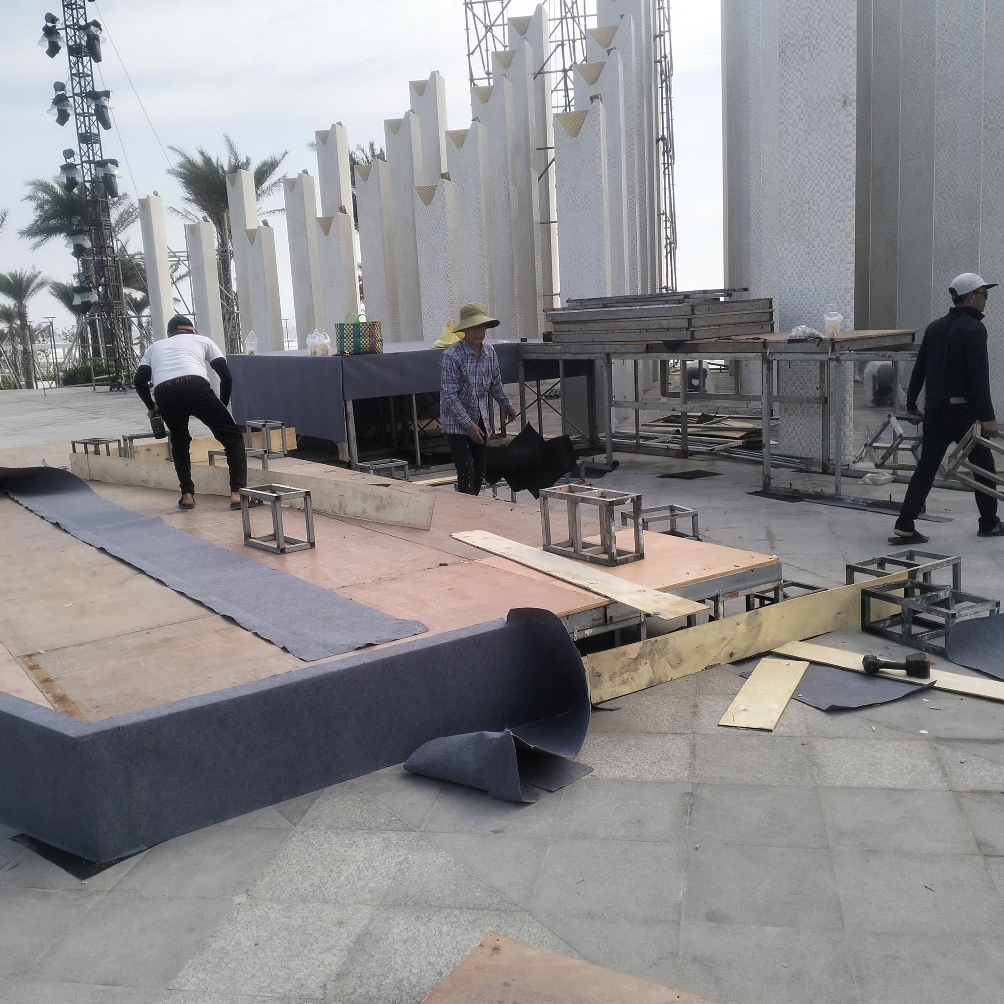 Thi công sân khấu Đà Nẵng