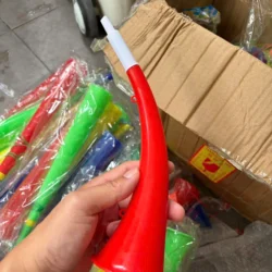 ĐỒ CỔ VŨ ĐÁ BÓNG