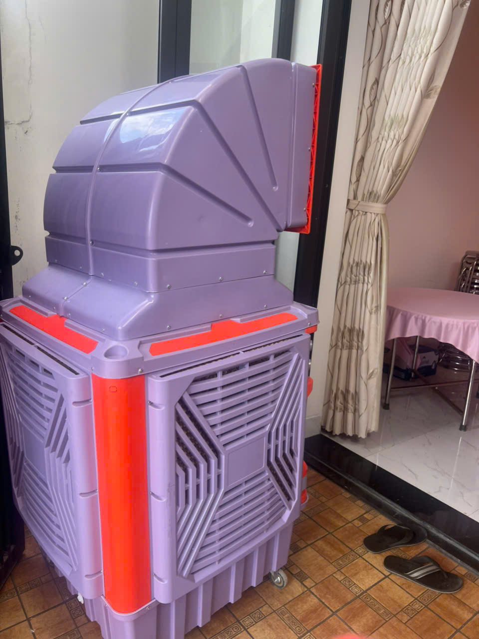 Cho thuê quạt khủng long công suất 750W tại Đà Nẵng phục vụ sân bóng và sự kiện lớn