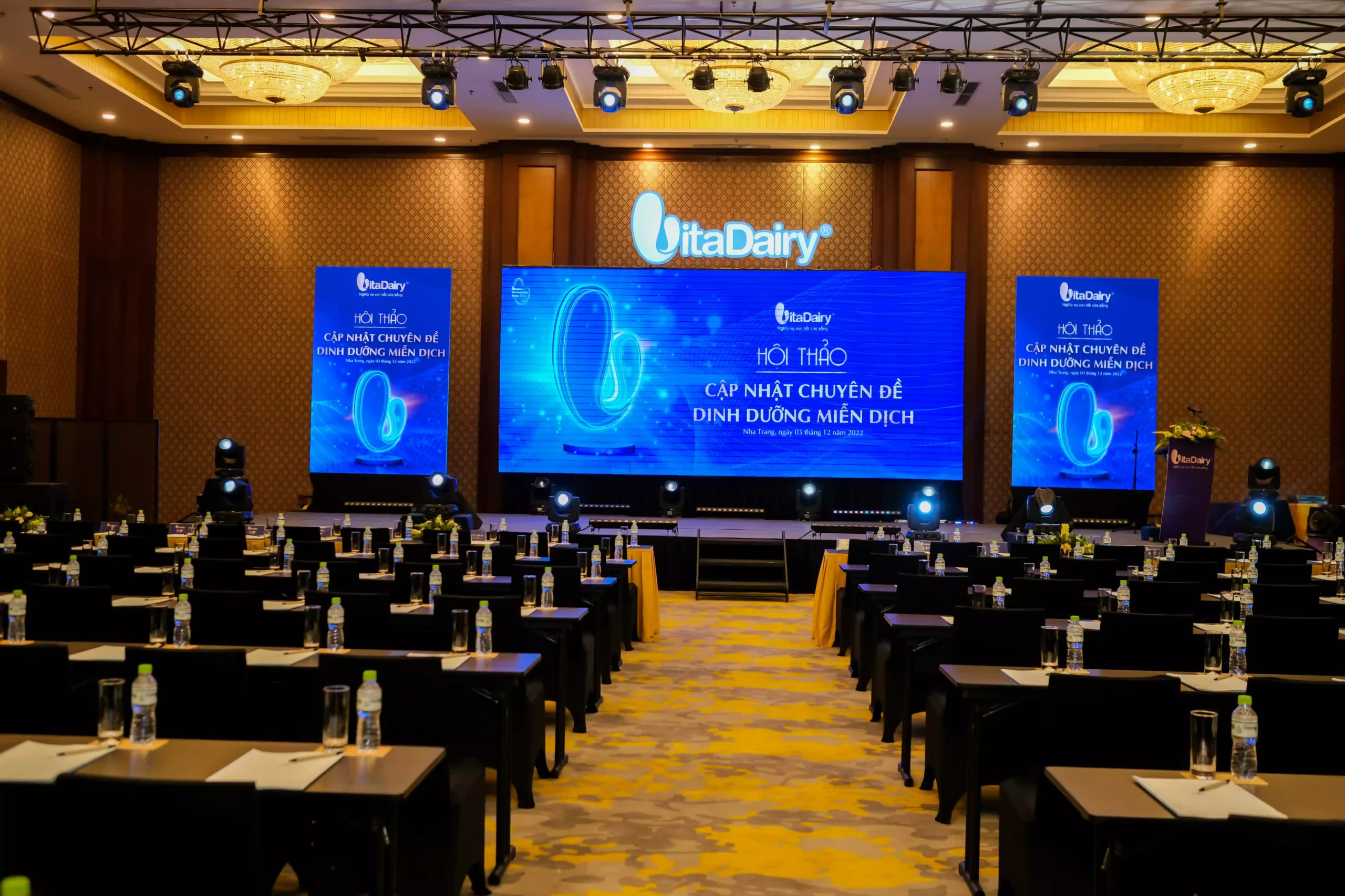 Chụp ảnh sự kiện hội nghị tại Nha Trang