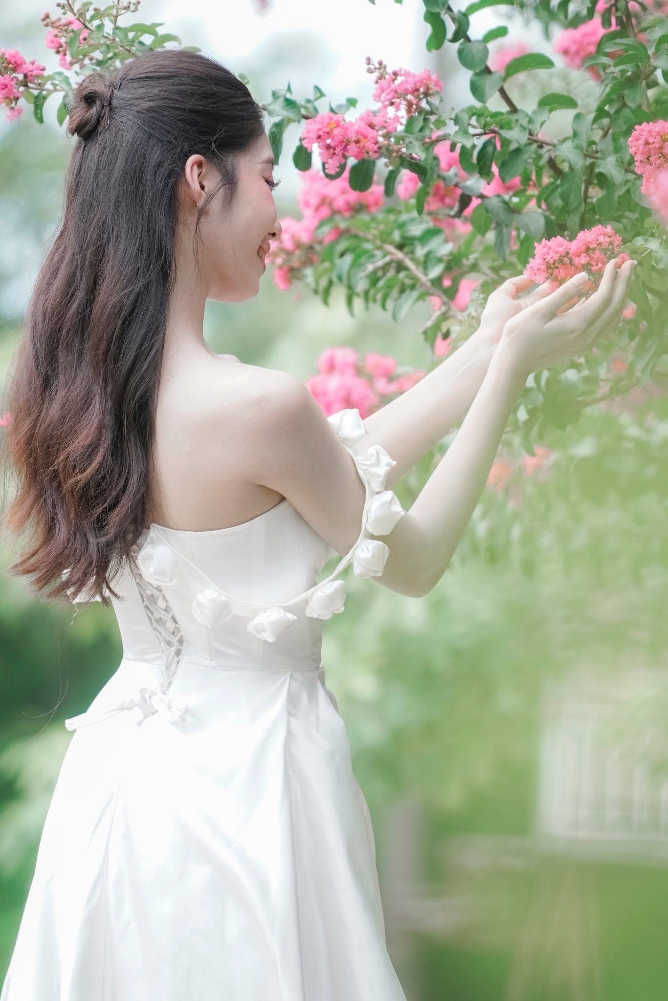 Người mẫu quảng bá sản phẩm