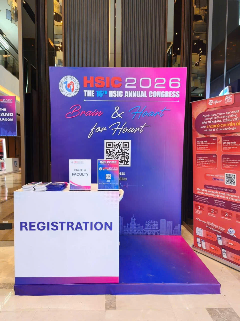 Gian hàng backdrop HSIC 2026 Đà Nẵng
