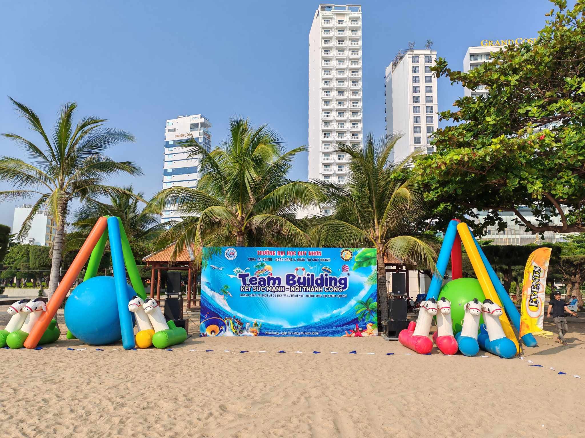 Cho thuê âm thanh Team Building Nha Trang
